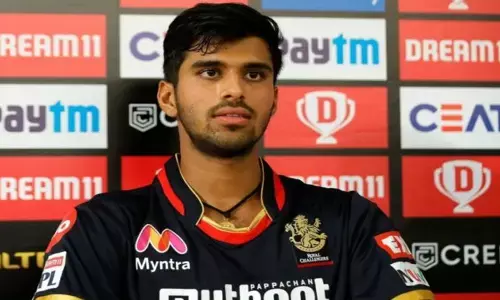 వాషింగ్టన్ సుందర్ ను కొనుగోలు చేసిన హైదరాబాద్