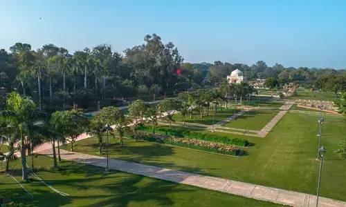 హైదరాబాద్ లో ప్రధాన పార్కులన్నీ మూసివేత