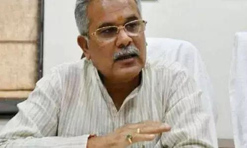 baghel, central minister, convoy, attack, uttarpradesh