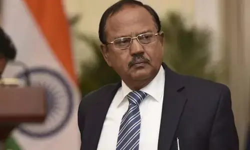 అజిత్ ధోవల్ ఇంటివద్ద కలకలం.. ఇంట్లోకి చొరబడేందుకు విఫలయత్నం