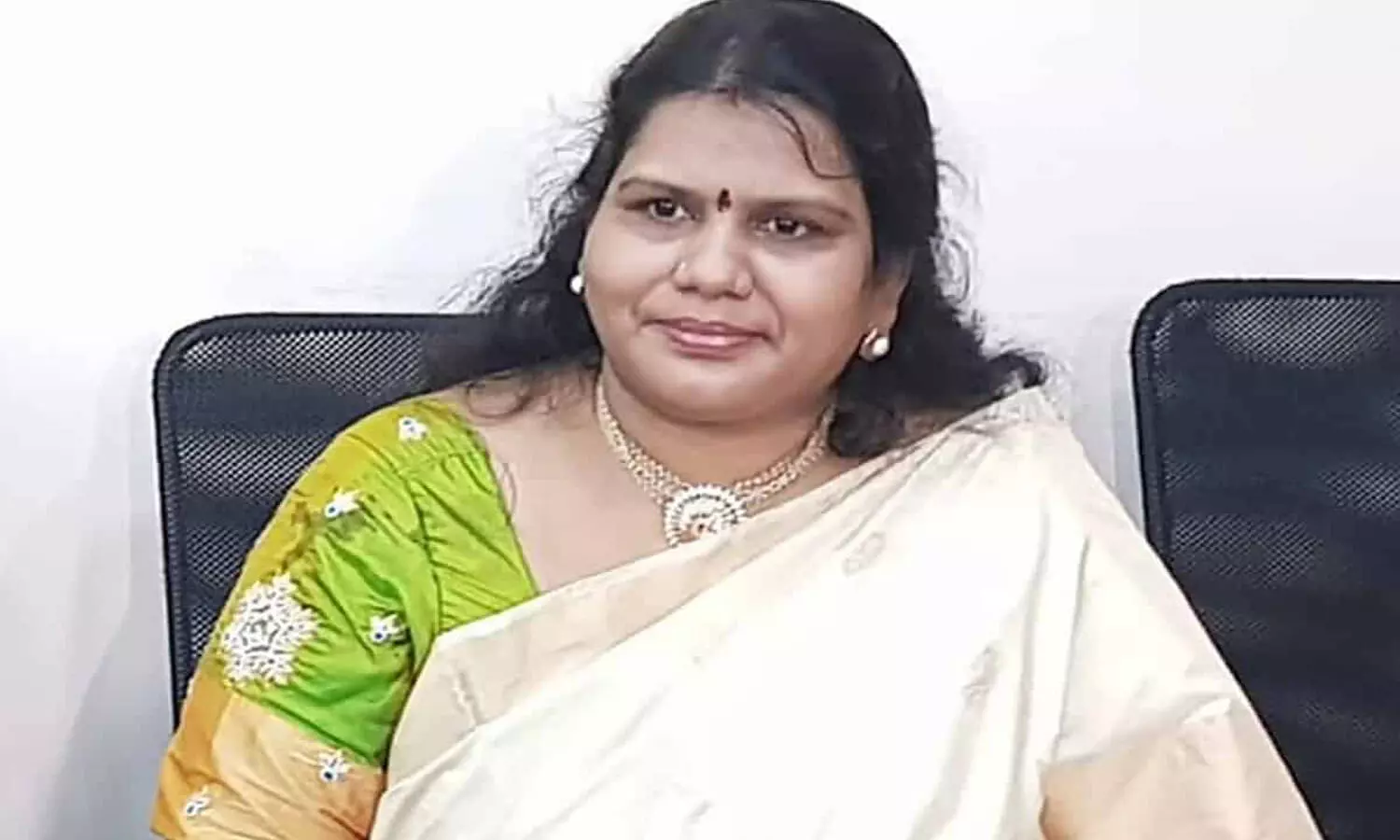 pitala sujatha, ex minister, tdp, chintalapurdi, chandrababu, west godavari district