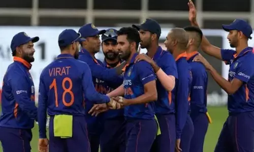 క్రికెట్ అభిమానులకు గుడ్ న్యూస్.. మూడో టీ20కి ప్రేక్షకుల అనుమతి