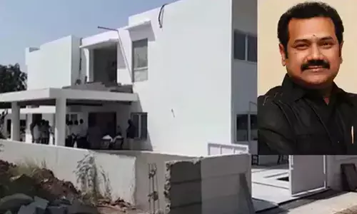 చిన్నికృష్ణపై దాడికి యత్నం.. పోలీసులకు ఫిర్యాదు