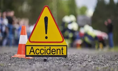 road accident, three people died, anantapur district