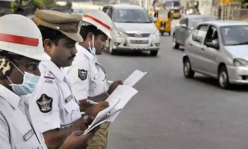 traffic challans, 130 crores, hyderabad