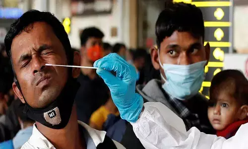 దేశంలో క్రమంగా తగ్గుతోన్న కరోనా కేసులు