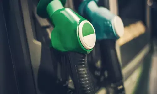 petrol, diesl, oil companies, hike, india