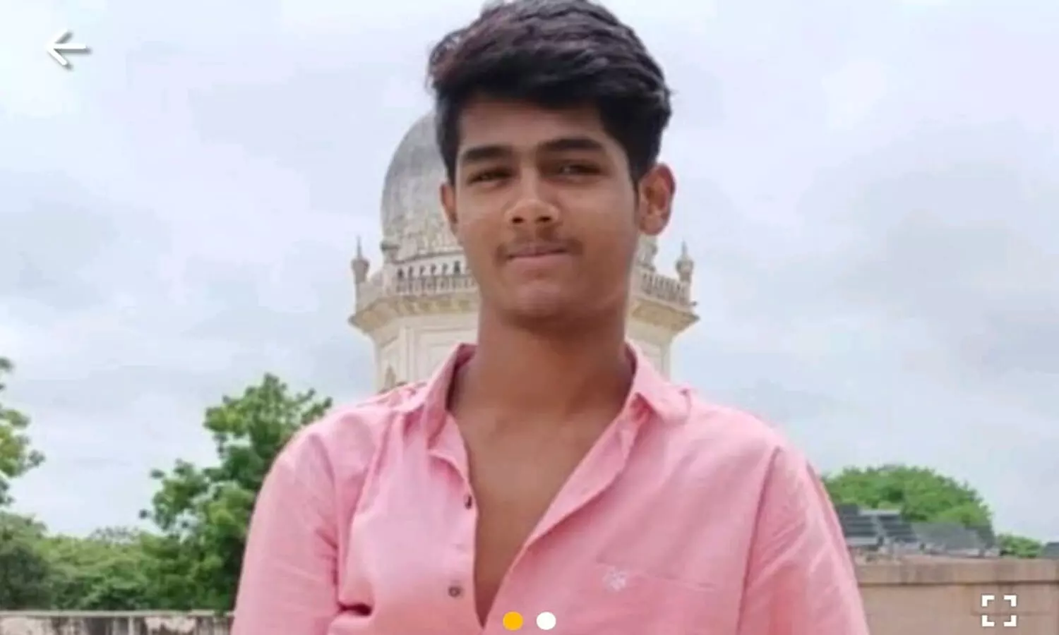 టోలిచౌకిలో ఫ్లై ఓవర్ పై నుంచి పడి యువకుడు మృతి