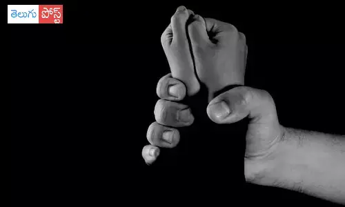 పదేళ్ల కూతురిపై తండ్రి అత్యాచారం.. విచారణలో వెలుగుచూసిన నిజాలు