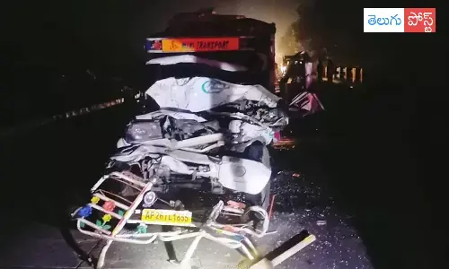 విశాఖలో ఘోర రోడ్డు ప్రమాదం.. ఇద్దరు దుర్మరణం