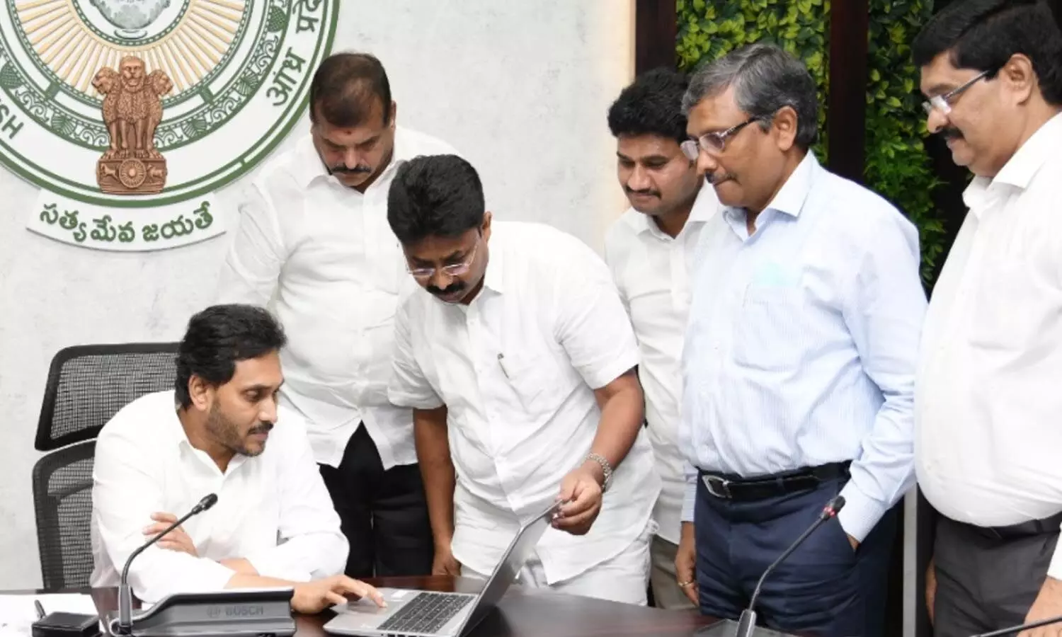 jagananna vidya divena,  jagan,  chief minister, funds