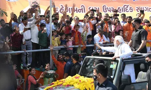 anand mahendra, narendra modi, mahendra vehicle, road show