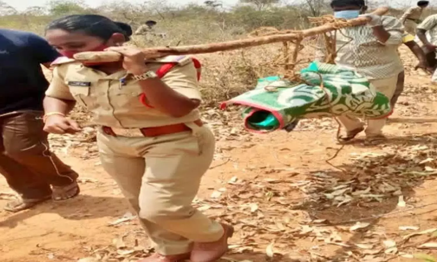 decomposed body, krishna pavani, woman si , hanumanthuni padu mandal, prakasam district