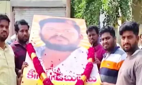 RRR movie, fan, heart attack,  anantapur