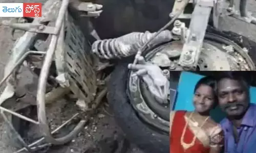 ఎలక్ట్రిక్ స్కూటర్ పేలి తండ్రి, కూతురు మృతి