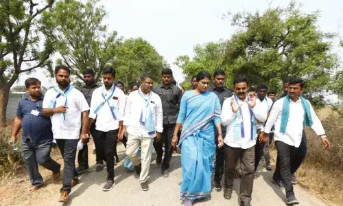 ys sharmila, ysrtp chief, padayathra, telangana, kcr, ts politics