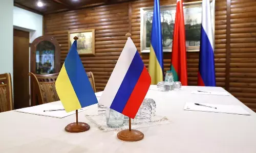 ukraine.  russia, peace talks,  ceasefire , isthamble