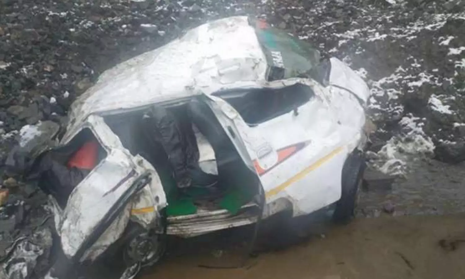 road accident, wedding, jammu and kashmir.,   9 people died