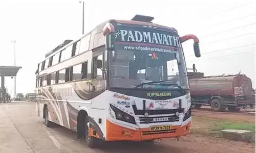 padmavati travels buses, hawala, gold traders, andhra pradesh