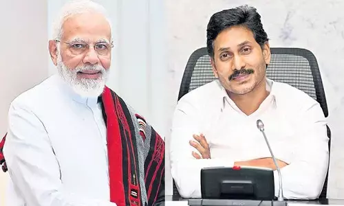 రేపు ఢిల్లీకి వెళ్లనున్న సీఎం జగన్