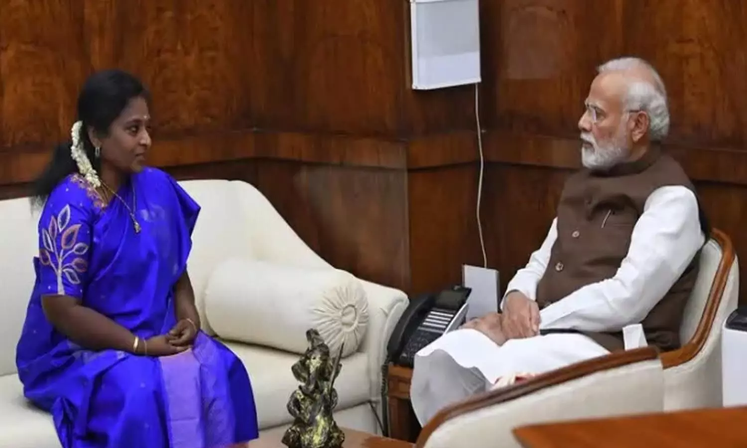 tamil sai soundar rajan,  governor, telangana, lashed out at the state government.