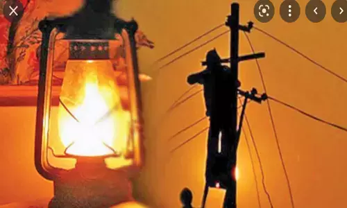 power outage, sridhar, energy secretary, andhra pradesh,  power outages