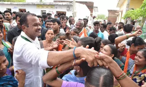 komati reddy venkata reddy, mp, congress, sonia gandhi, star campaigner