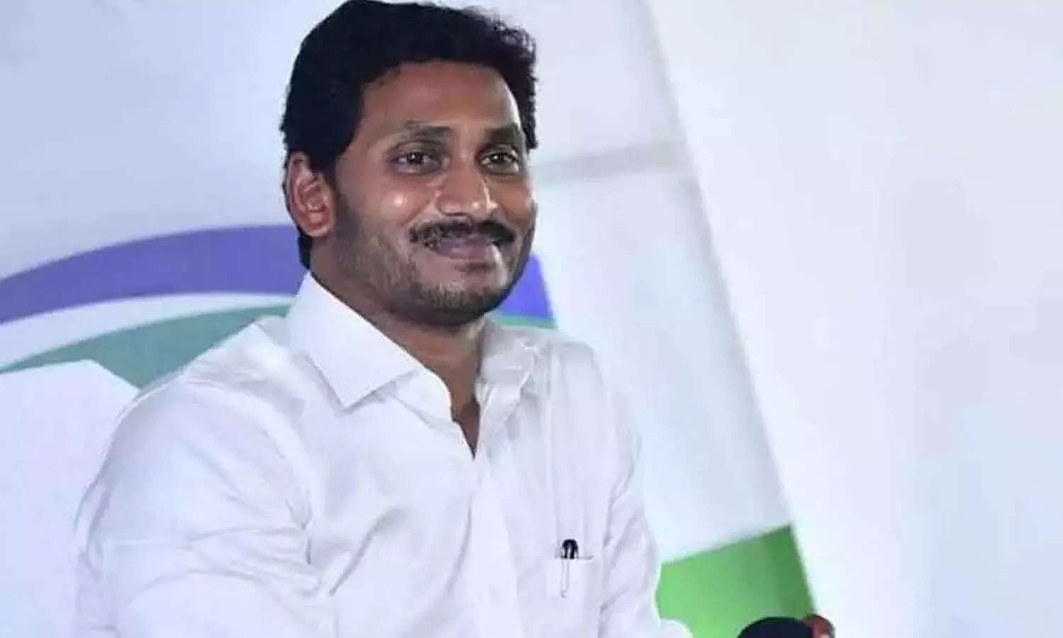 రెండ్రోజులు కడపలో పర్యటించనున్న సీఎం జగన్ రెండ్రోజులు కడపలో పర్యటించనున్న సీఎం జగన్