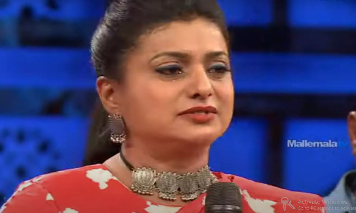 జబర్దస్త్ కు రోజా కన్నీటి వీడ్కోలు.. భావోద్వేగంతో ఆఖరి ఎపిసోడ్