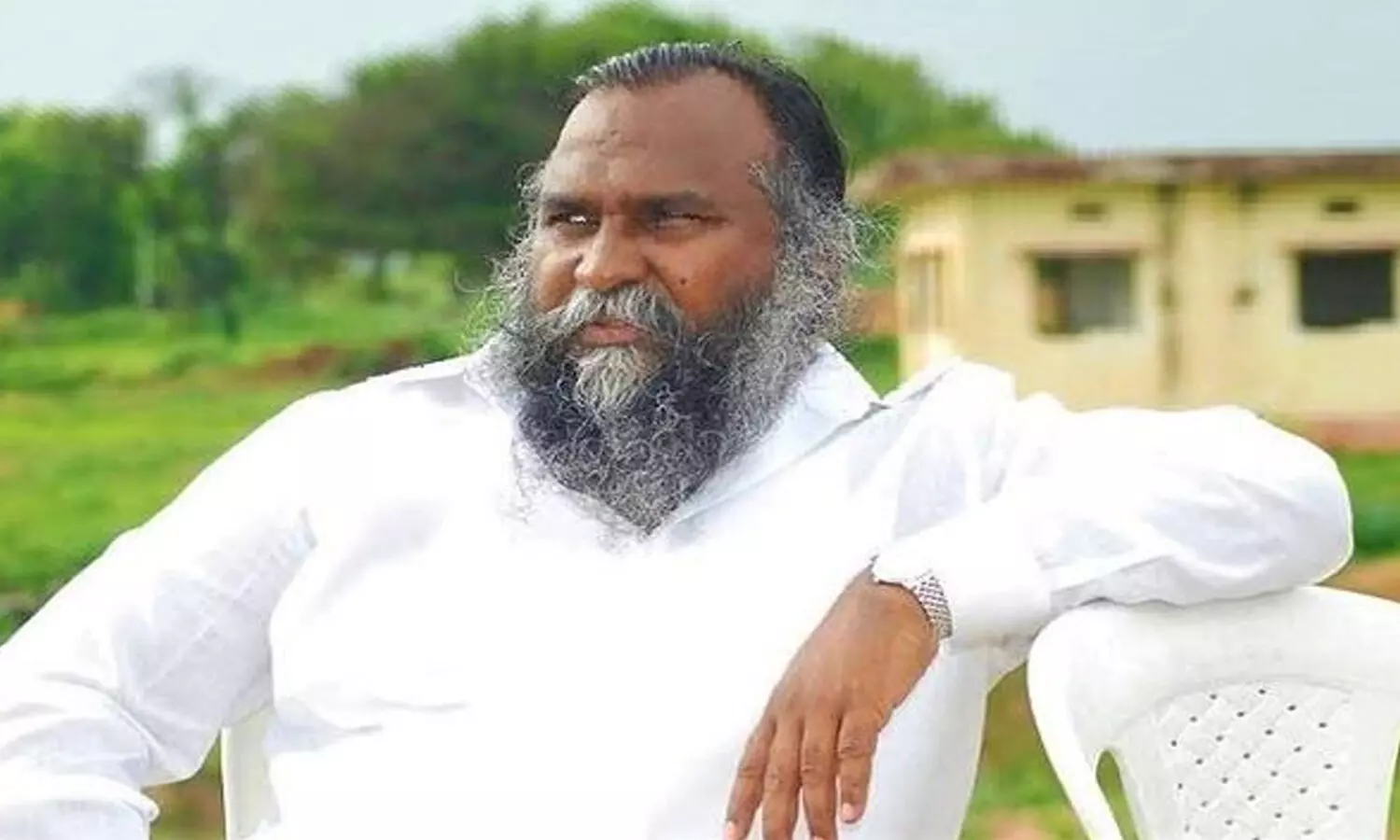 ఆ మంత్రిని వెంటనే బర్తరఫ్ చేయాలి : జగ్గారెడ్డి