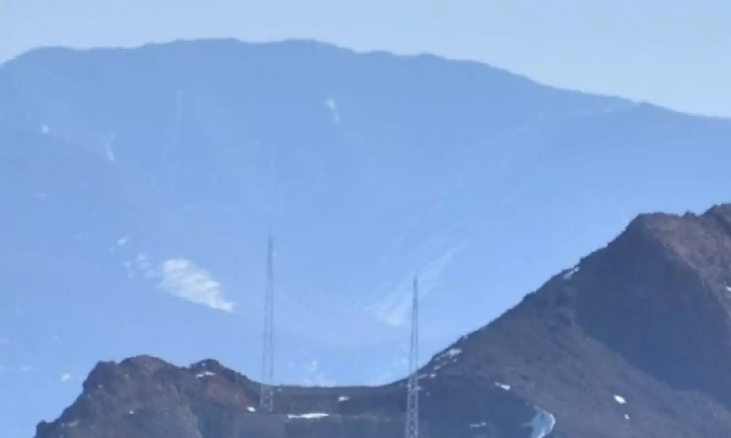 సరిహద్దుల్లో చైనా మొబైల్ టవర్స్