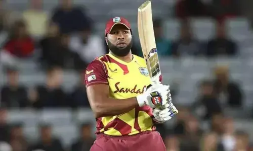 సంచలన నిర్ణయం తీసుకున్న పొలార్డ్