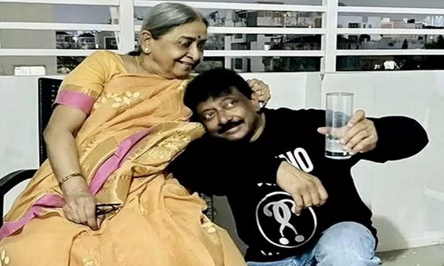 మదర్స్ డే స్పెషల్  : నేను మంచికొడుకుని కాదంటూ ఆర్జీవీ ట్వీట్