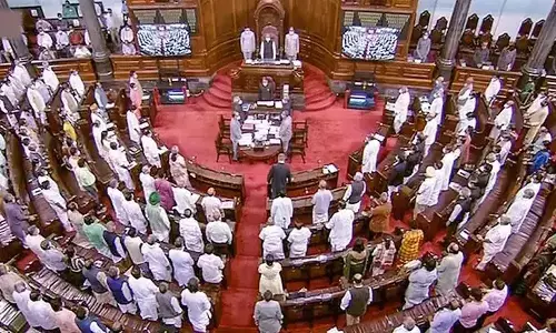 మోగిన ఎన్నికల నగారా.. రాజ్యసభ స్థానాలకు నోటిఫికేషన్ విడుదల