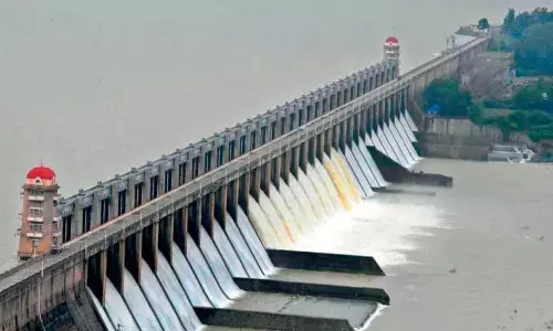 కర్ణాటక చేపట్టిన రెండు ప్రాజెక్టులు.. తెలంగాణకు ఇబ్బందులే