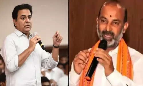 బండి సంజయ్ పై పరువునష్టం దావా వేసిన మంత్రి కేటీఆర్