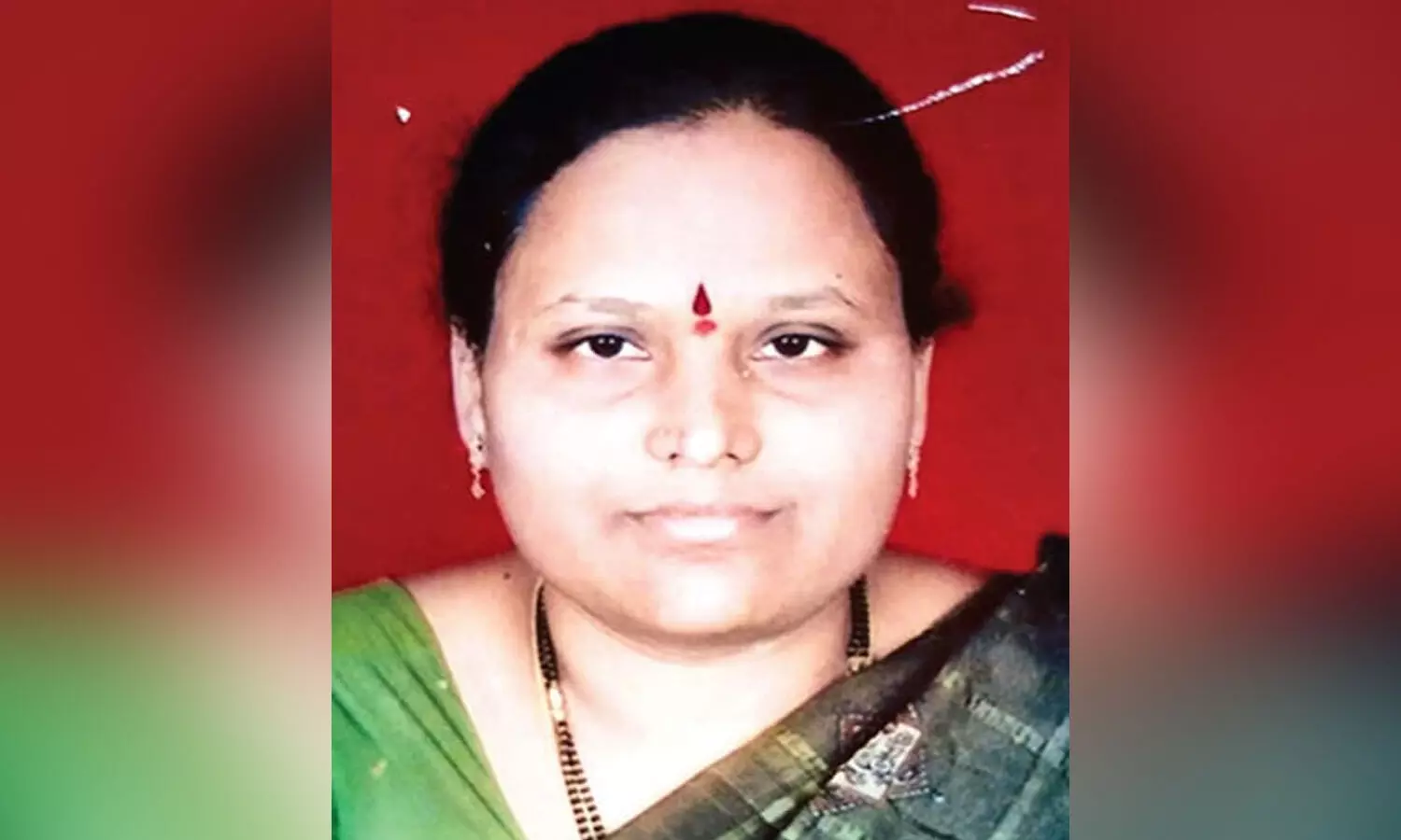 హృదయ విదారకం.. తల్లి మృతదేహంతో మూడ్రోజులుగా మాట్లాడుతున్న కొడుకు