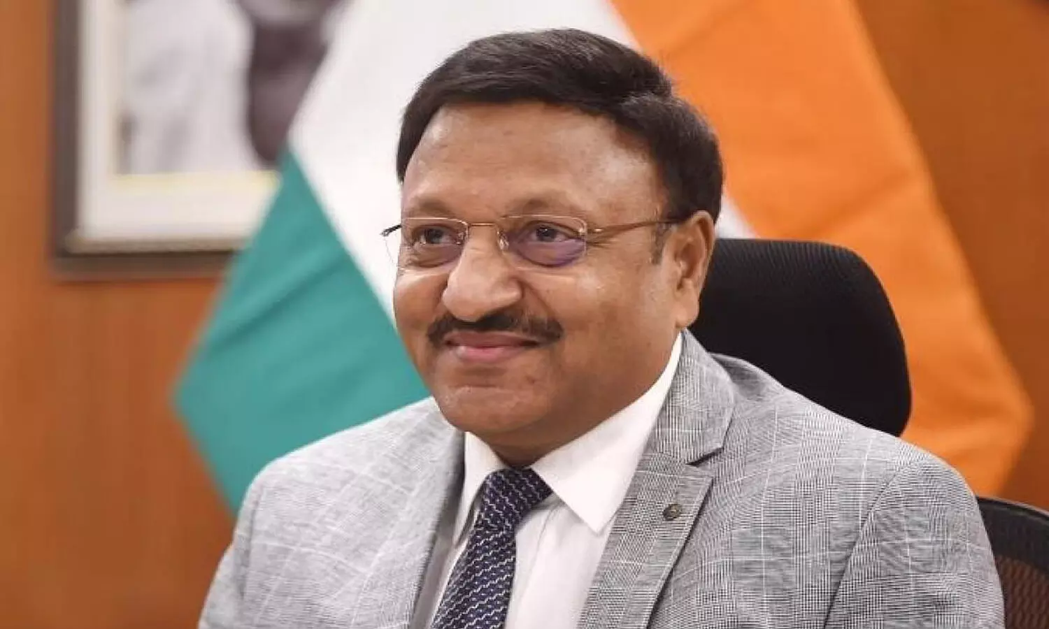 భారత ఎన్నిక‌ల ప్ర‌ధానాధికారిగా రాజీవ్ కుమార్ నియామకం