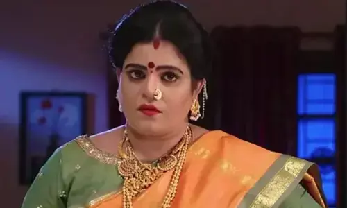 అజ్ఞాతాన్ని వీడిన కరాటే కల్యాణి.. ఆ పాపను దత్తత తీసుకోలేదా ?