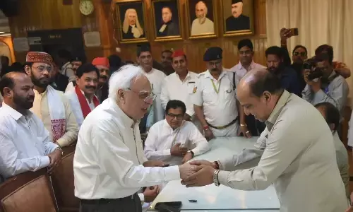 కాంగ్రెస్ కు కపిల్ సిబల్ రాజీనామా.. స్వతంత్ర అభ్యర్థిగా రాజ్యసభకు నామినేషన్