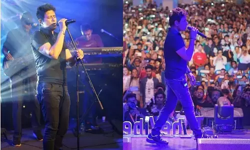 కేకే మరణంపై రాజకీయ దుమారం.. నిర్వాహకులదే తప్పా..?