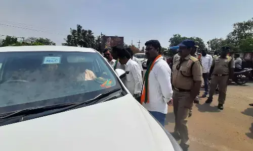 పోలీసులపై సోము ఫైర్