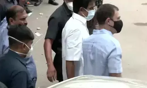 భారీ ర్యాలీతో ఈడీ విచారణకు హాజరైన రాహుల్ గాంధీ