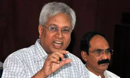 కేసీఆర్ మళ్లీ కలుద్దామన్నారు