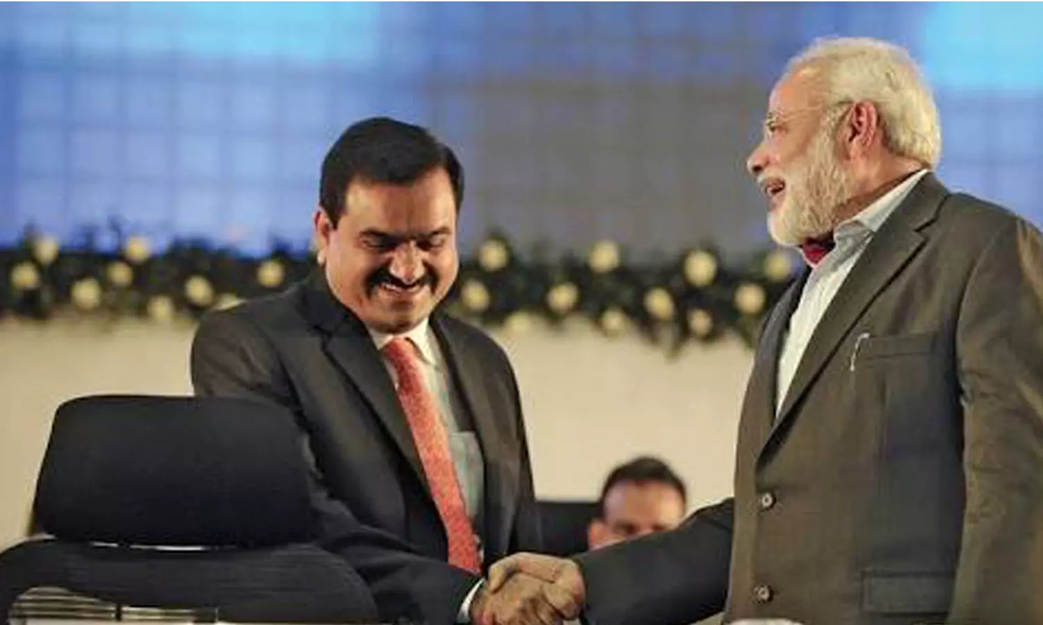 శ్రీలంకలో అదానీ కోసం ప్రధాని పైరవీ