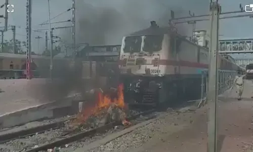 విధ్వంసం కేసు... 52 మంది అరెస్ట్