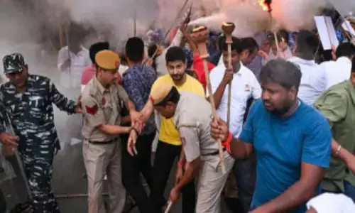 ఆపరేషన్ సక్సెస్.. ఏడు కోట్ల ఆస్తి నష్టం