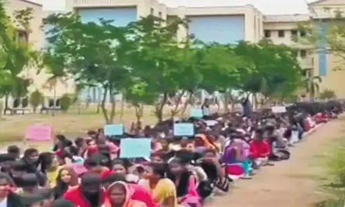 ఆందోళనకు ఫుల్ స్టాప్ పెట్టేందుకు సర్కార్ నయా ప్లాన్