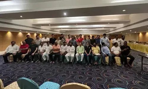 ట్విస్టుల మీద ట్విస్టులు.. తిరుగుబాటు ఎమ్మెల్యేల లేఖలో ఏముందో తెలుసా..?