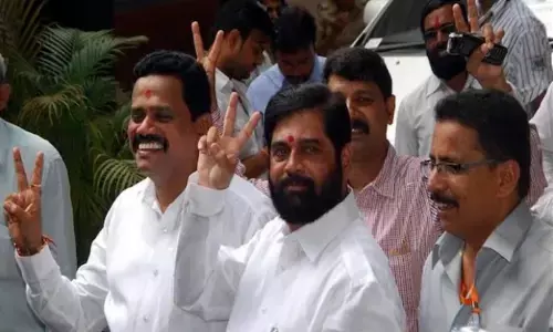 ఎమ్మెల్యేల తిరుగుబాటు అందుకేనట